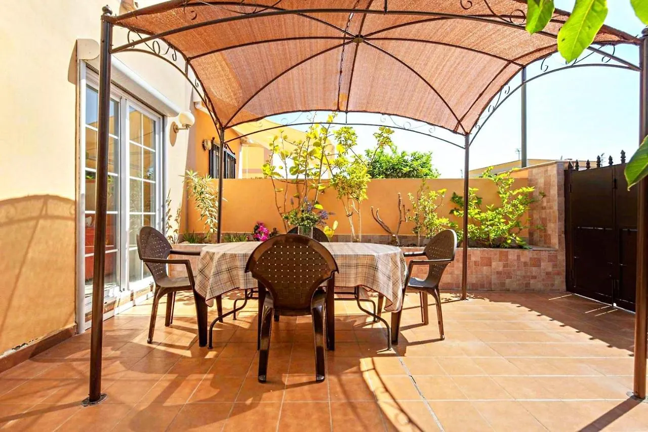 Remarkable 2-Bed House In Arona Arona  Σπίτι διακοπών