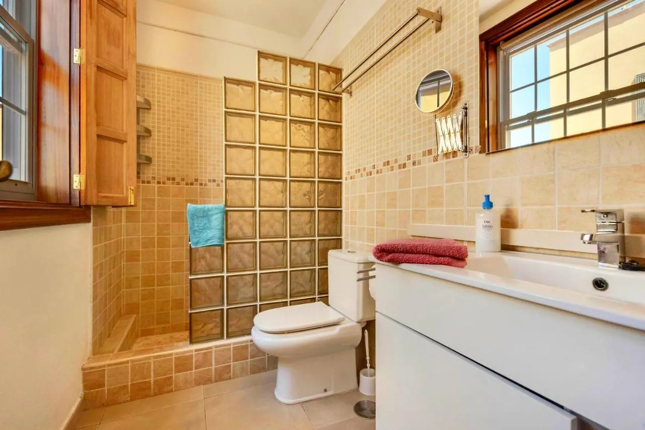 Holiday home Remarkable 2-Bed House In Arona Arona